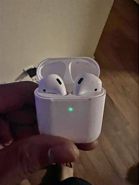 apple airpods saint louis